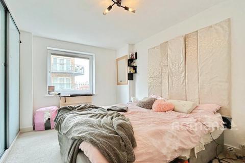1 bedroom apartment for sale, Winterthur Way, Basingstoke, Hampshire
