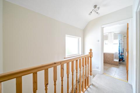 202 Stafford Road, Caterham, CR3 6JF