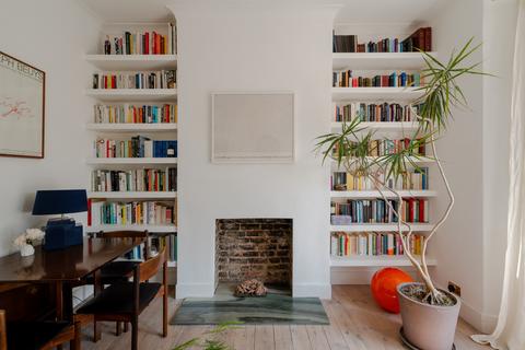 68a Howson Road, London, SE4 2AT