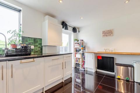 44 Felton Lea, Sidcup, DA14 6BA