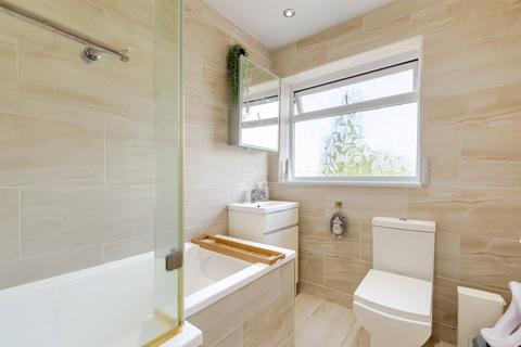 44 Felton Lea, Sidcup, DA14 6BA