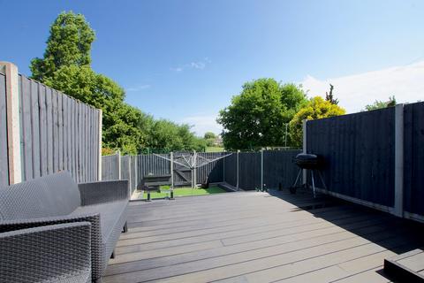 44 Felton Lea, Sidcup, DA14 6BA