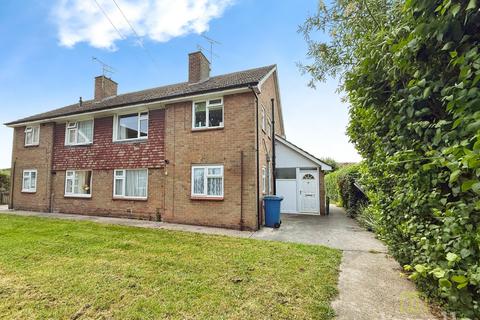 2 bedroom flat for sale, Hillsyde Avenue, Misterton DN10