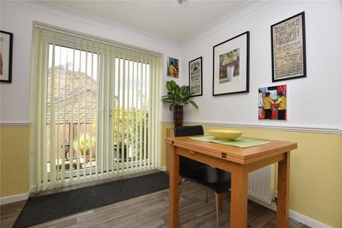 25 Harthill, Gildersome, Leeds, LS27 7EJ