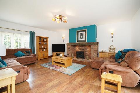 3 bedroom detached bungalow for sale, Chesterfield Road, Chesterfield S45