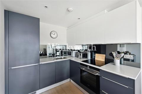 3 bedroom apartment for sale, Adolphus Road, London, N4