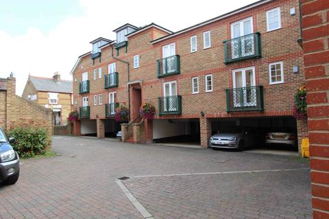 undefined, WINDSOR,  TEMPLE GATE - UNFURNISHED
