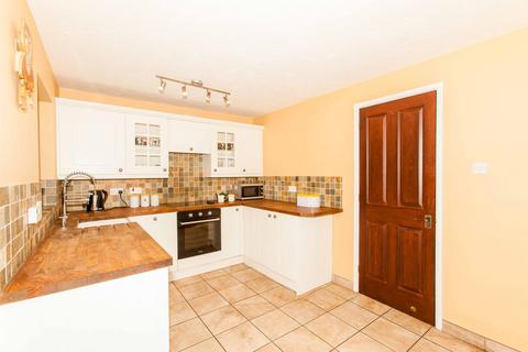 3 bedroom semi-detached house for sale, Ridgeway Avenue, Bolsover, S44