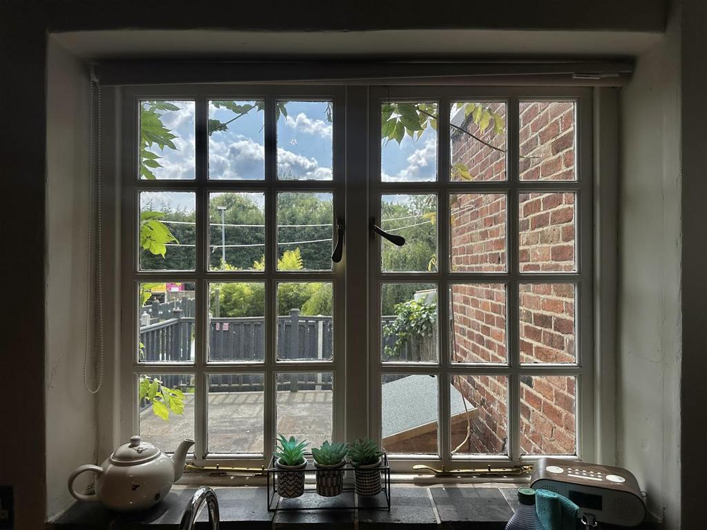 Kitchen window