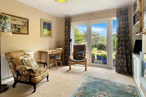 2 bedroom semi-detached house for sale, Garlic Row, Cambridge
