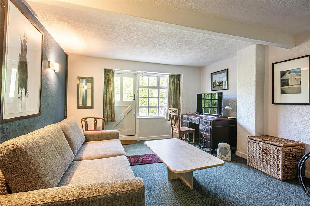 Lower ground floor garden room