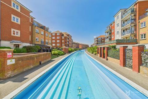2 bedroom flat for sale, St. Kitts Drive, Eastbourne BN23