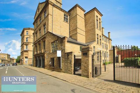 2 bedroom flat to rent, Silens Works 29 Peckover Street, Bradford, BD1