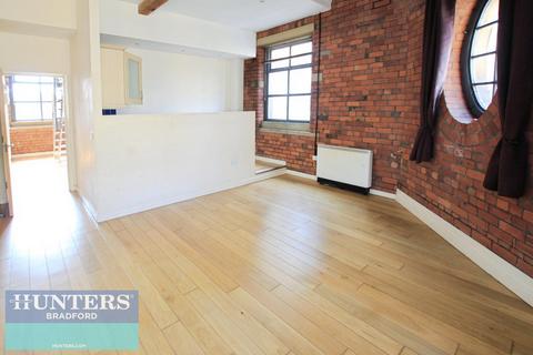 2 bedroom flat to rent, Silens Works 29 Peckover Street, Bradford, BD1