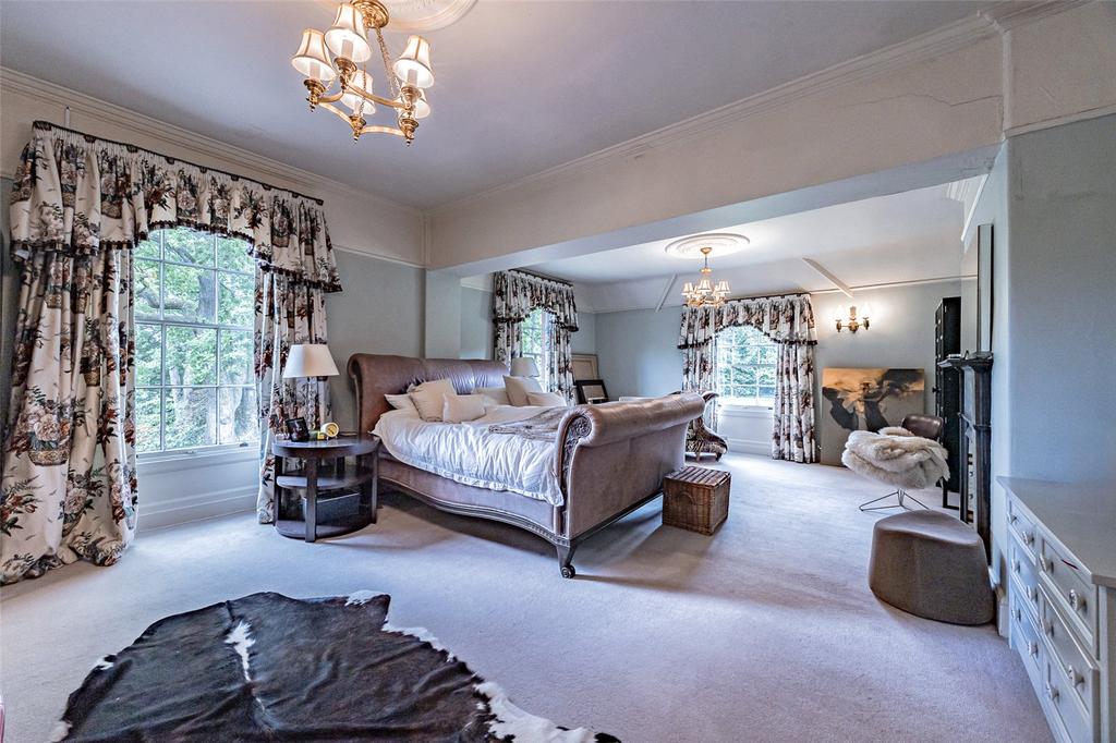 Main Bedroom