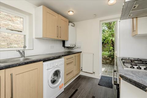 1 bedroom flat for sale, Coningham Road, Shepherd's Bush W12