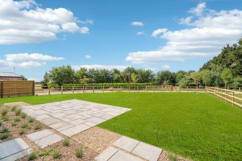 undefined, Deer Barn, Oxford Road, Burford, Oxfordshire, OX18