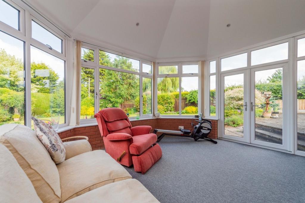 Conserventory. Emily Dimelow Ewemove Whitchurchand Nan