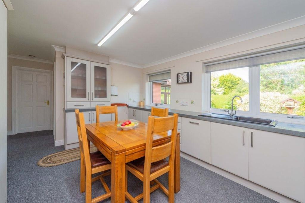 Kitchen Emily Dimelow Ewemove Whitchurchand Nantwich