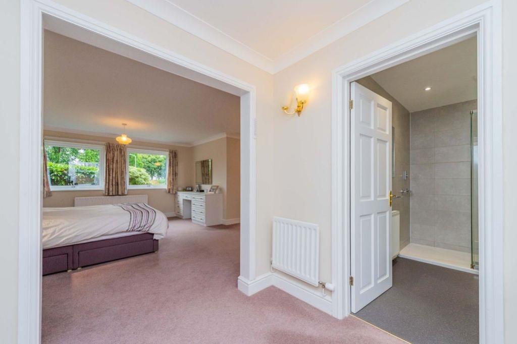 Master Bedroom Emily Dimelow Ewemove Whitchurchand Nan
