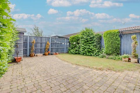 undefined, Kings Drive, Leicester Forest East, LE3
