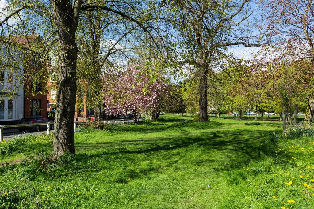 Clifton Green