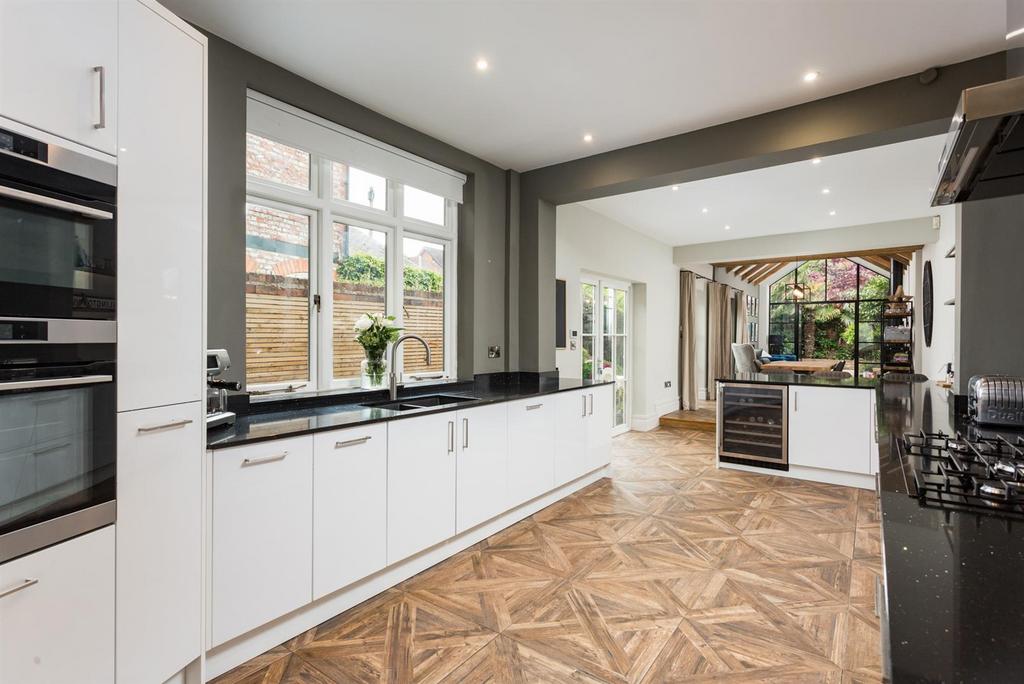 Kitchen Breakfast Room