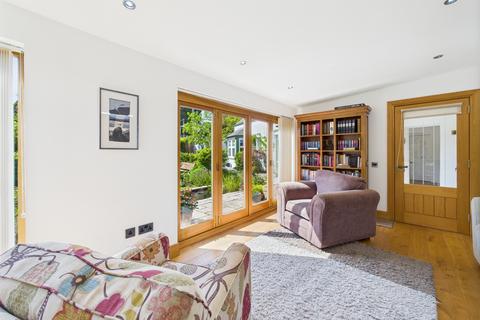 Hillcrest Kirk Wynd, Blairgowrie, PH10 6HN