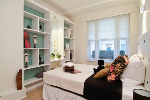 1 bedroom apartment for sale, Raeburn House, Gloucester Street, Pimlico, London, SW1V