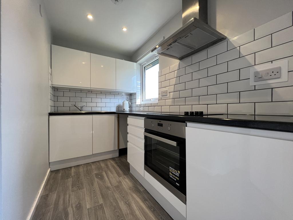 Kitchen Presented by Nicoleta at Ewe Move Bexleyhea