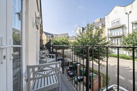 4 bedroom terraced house for sale, Lescot Place, Bromley
