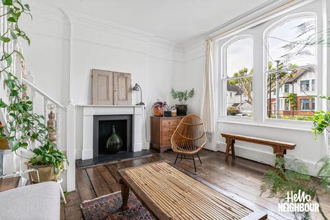 3 bedroom apartment to rent, Lowther Hill, London, SE23