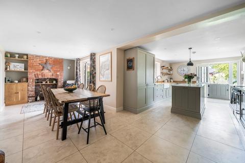 undefined, Bristol Road, Cambridge, Gloucester, GL2 7BH