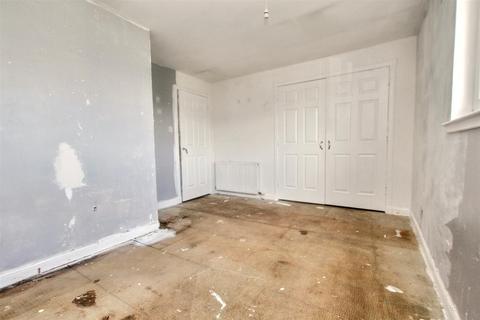 9 Auldton Gardens, Lesmahagow, Lanark, ML11 0BZ