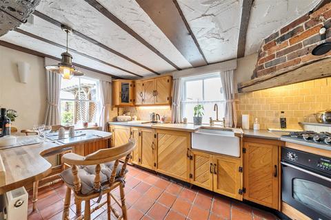 2 bedroom cottage for sale, Stourport Road, Bewdley