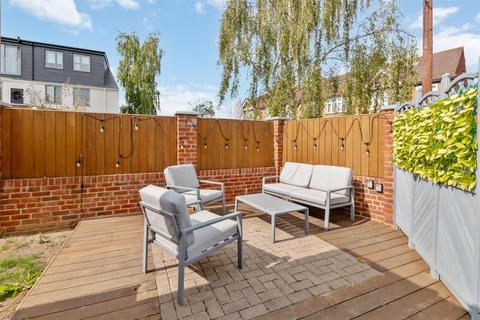undefined, Camborne Road, Raynes Park SM4
