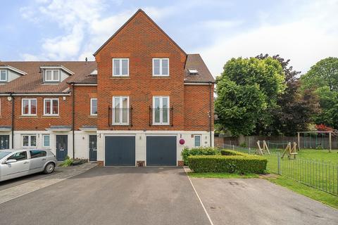 undefined, Collard Close, Kenley CR8