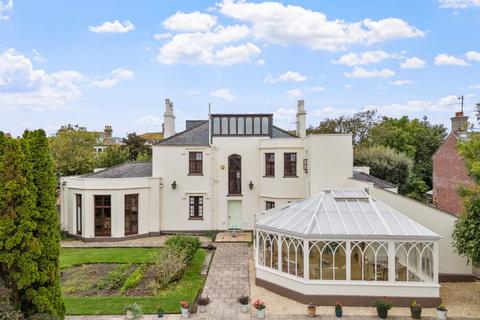 5 bedroom detached house for sale, Weymouth, Dorset