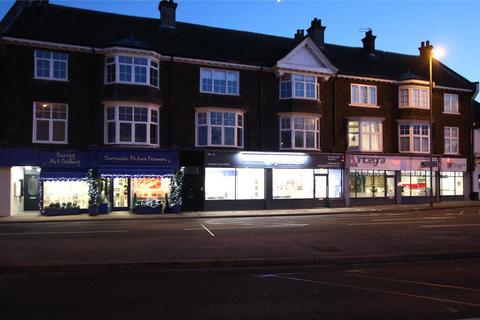 Flat 1, 11 - 13 Old Woking Road, West Byfleet, KT14 6LW