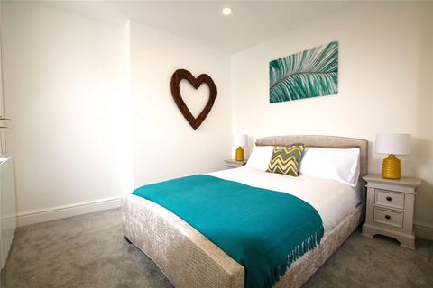 Flat 1, 11 - 13 Old Woking Road, West Byfleet, KT14 6LW