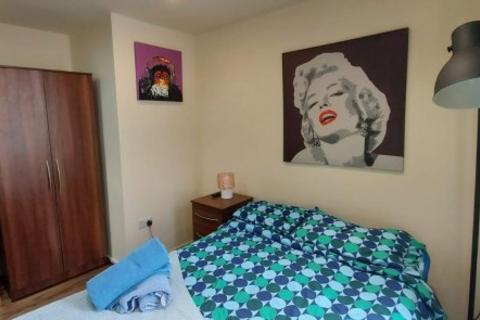 1 bedroom flat to rent, Cranhurst Road