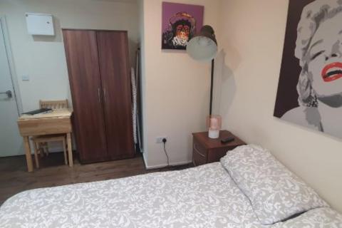 1 bedroom flat to rent, Cranhurst Road