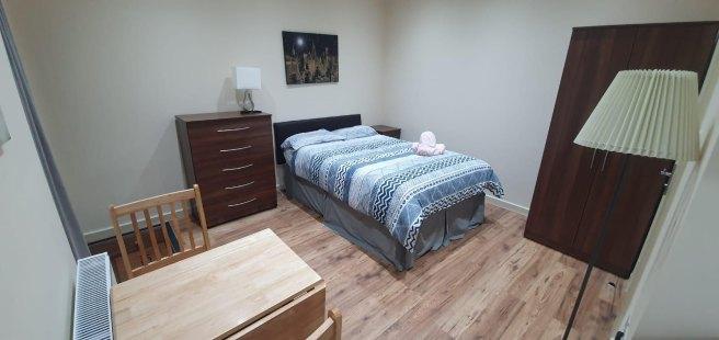 Chatsworth-road-nw2-4bh-981562