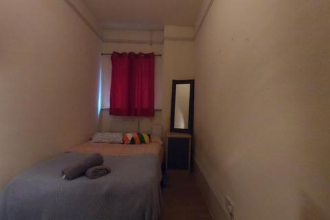 1 bedroom flat to rent, Anson Road