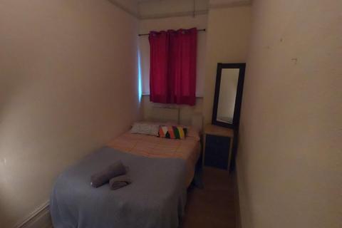 1 bedroom flat to rent, Anson Road