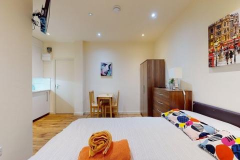1 bedroom flat to rent, Chatsworth Road