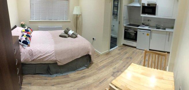 Chatsworth-road-nw2-4bh-981599