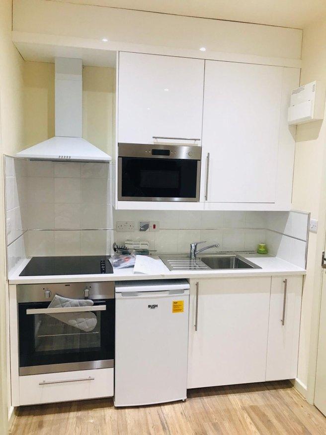 Chatsworth-road-nw2-4bh-981596