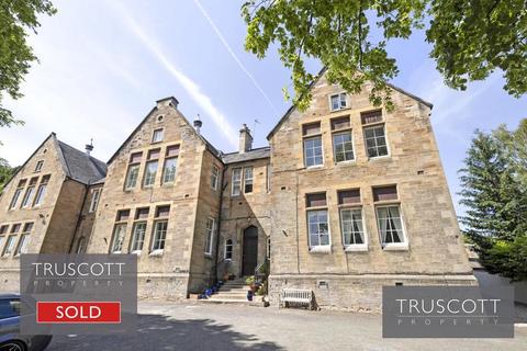 11 Lasswade Court, 32 School Green, Lasswade, EH18 1NB