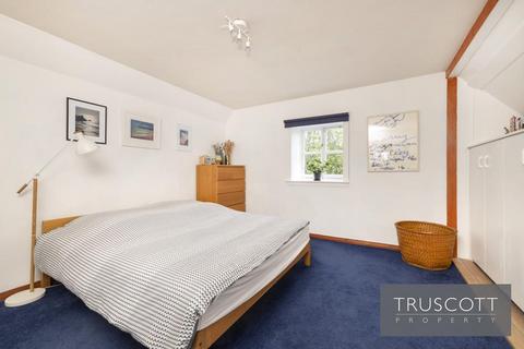 11 Lasswade Court, 32 School Green, Lasswade, EH18 1NB